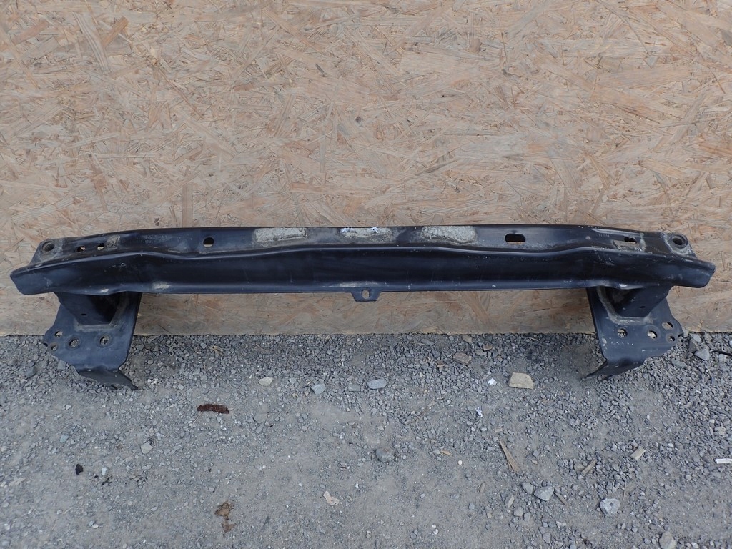 BELKA ZDERZAKA PRZÓD VW TOUAREG 7L0807109E