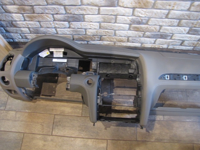 AUDI Q7 4L PO LIFTINGU konsola