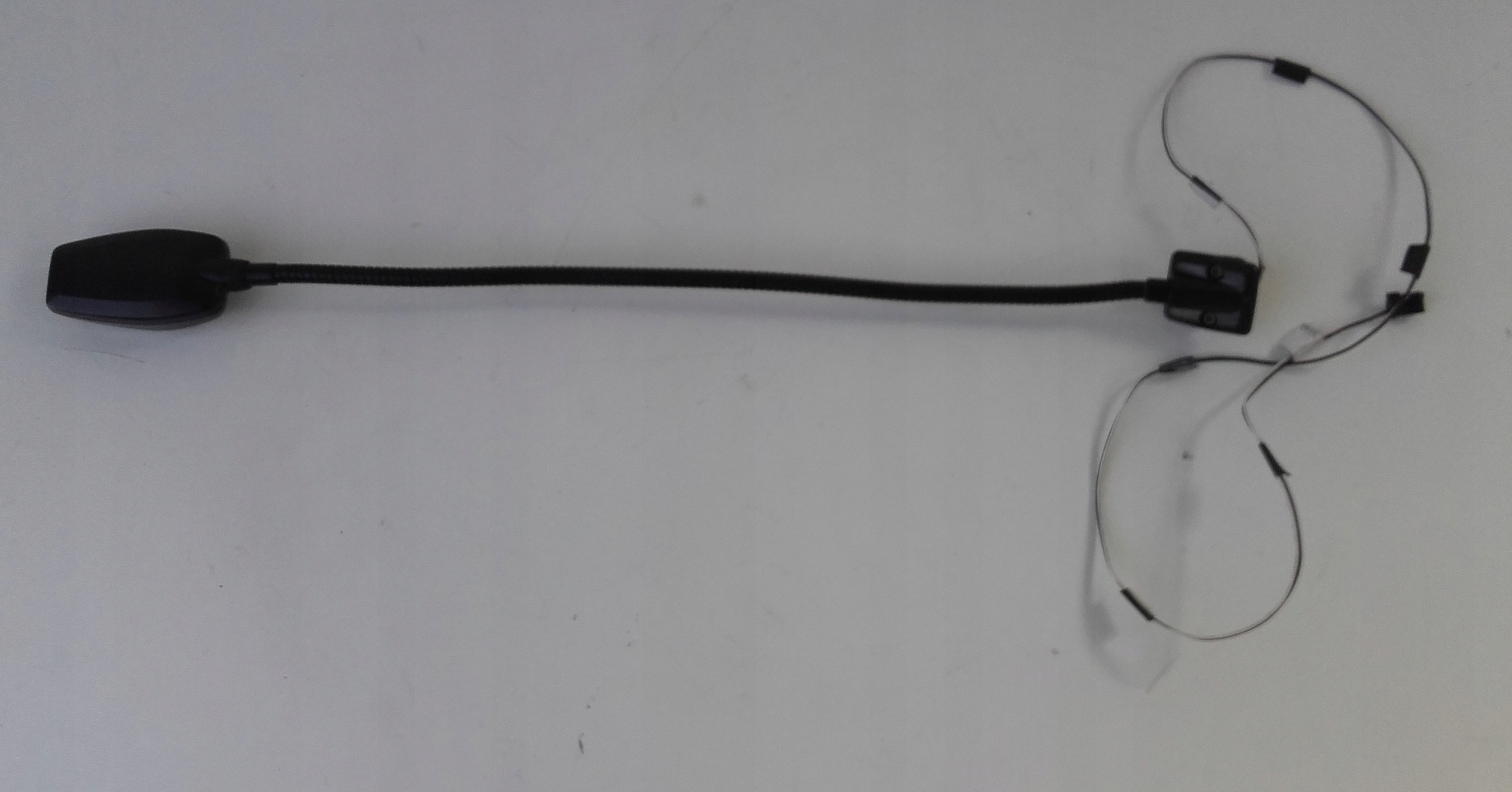 OŚWIETLENIE LAMPKA LAMPA KABINY VOLVO FH 4 FM FH13 Producent części Volvo OE