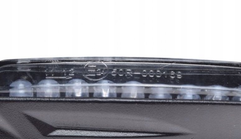 Kierunkowskazy Czarne 9x LED Biały Klosz (2szt.) Producent inny