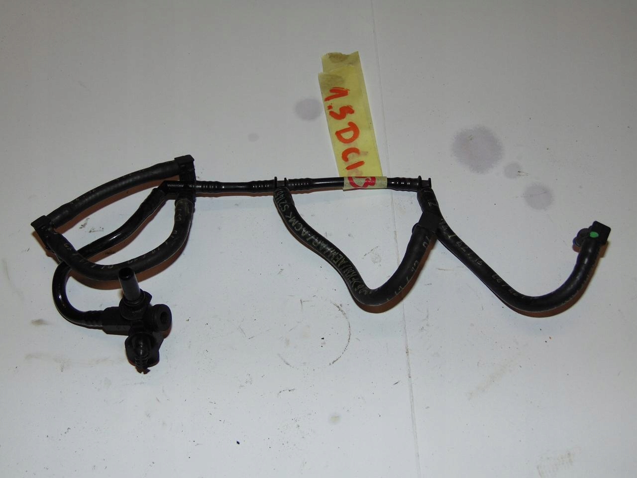 Przewód przelewowy wtrysku paliwa CLIO IV 1,5 DCI