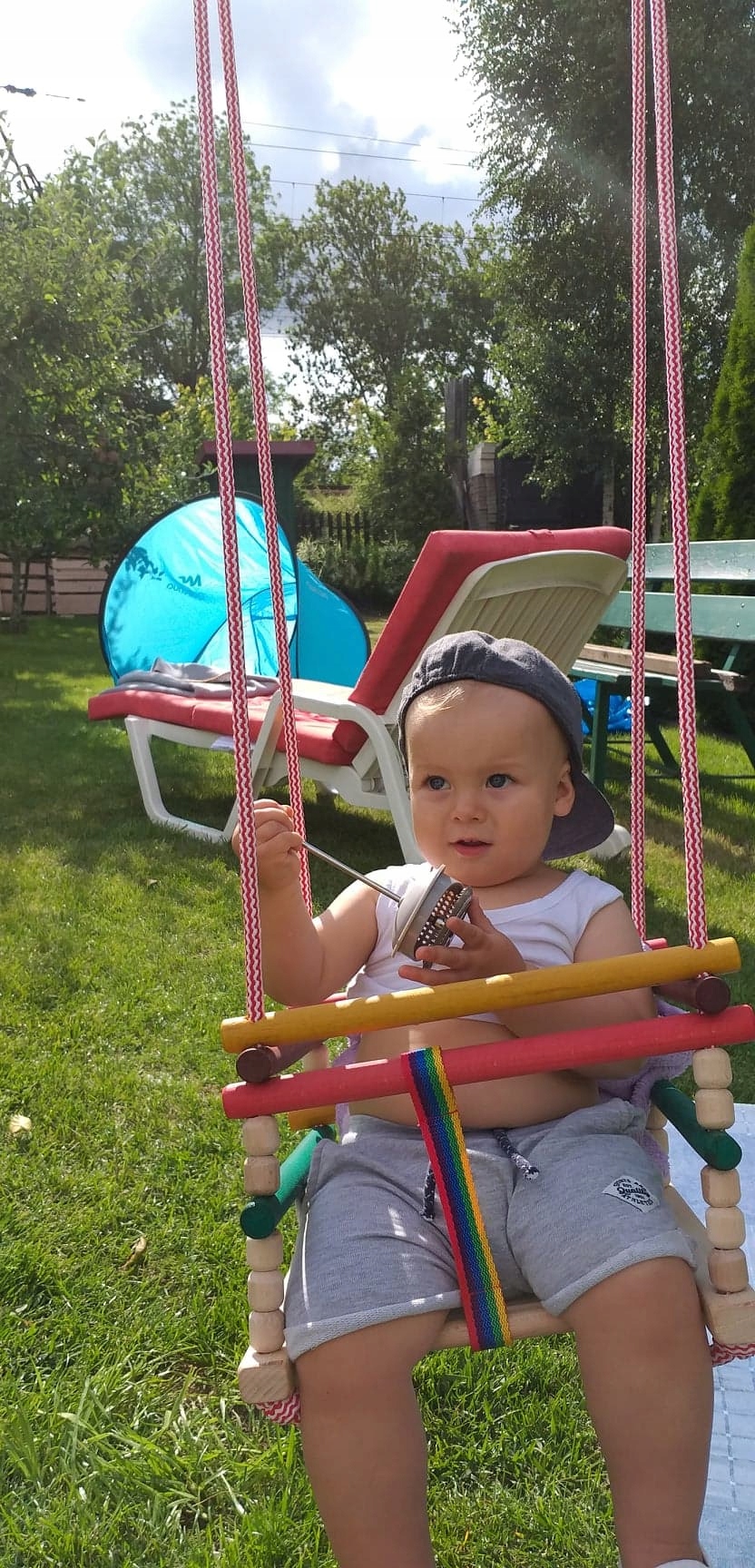 KOLOROWA HUŚTAWKA NP. DO OGRODU, SOLIDNA (DO 25KG) Marka inna