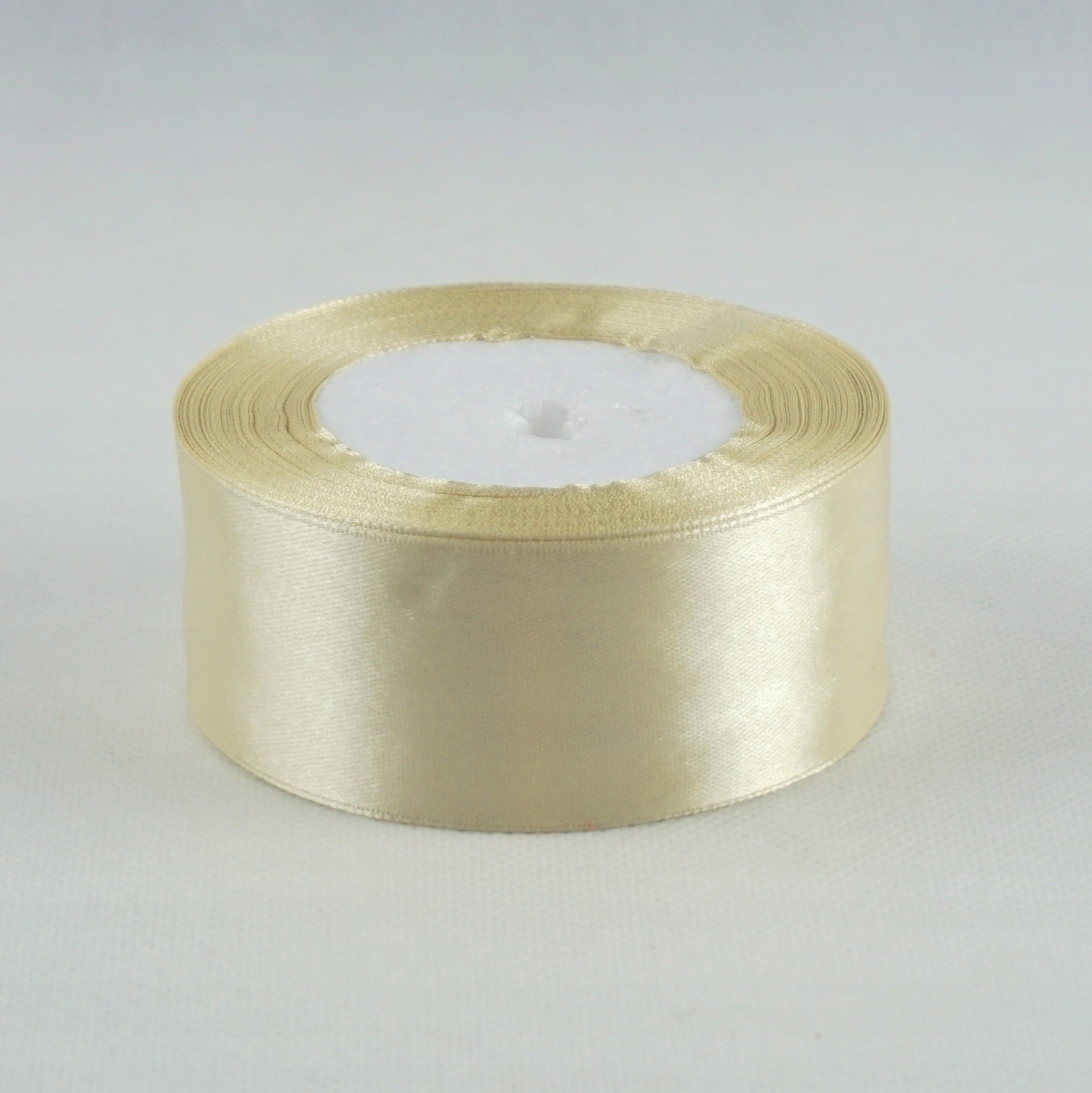 

Taśma atłasowa 38mm/32m Kremowa