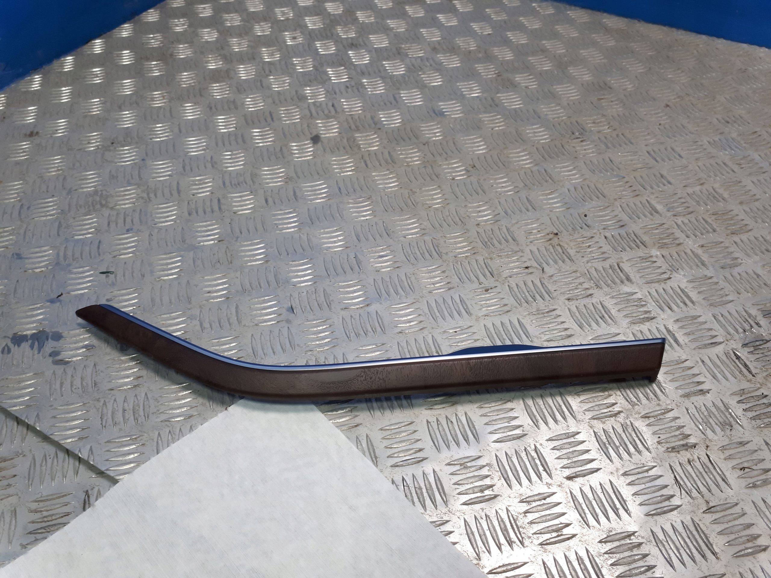 DEKOR LISTWA OZDOBNA DRZWI AUDI A8 D5 4N0868086