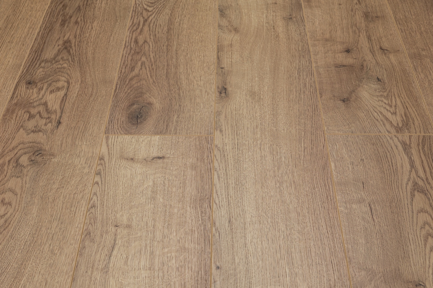 PANELE PODŁOGOWE KRONOTEX AMAZONE AC5 10MM V4-FUGA