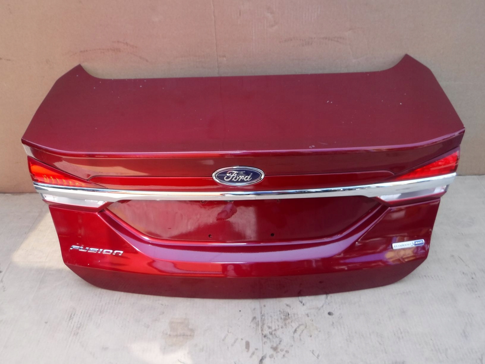 TYLNA KLAPA KOMPLETNA FORD FUSION USA LIFT RUBBY R