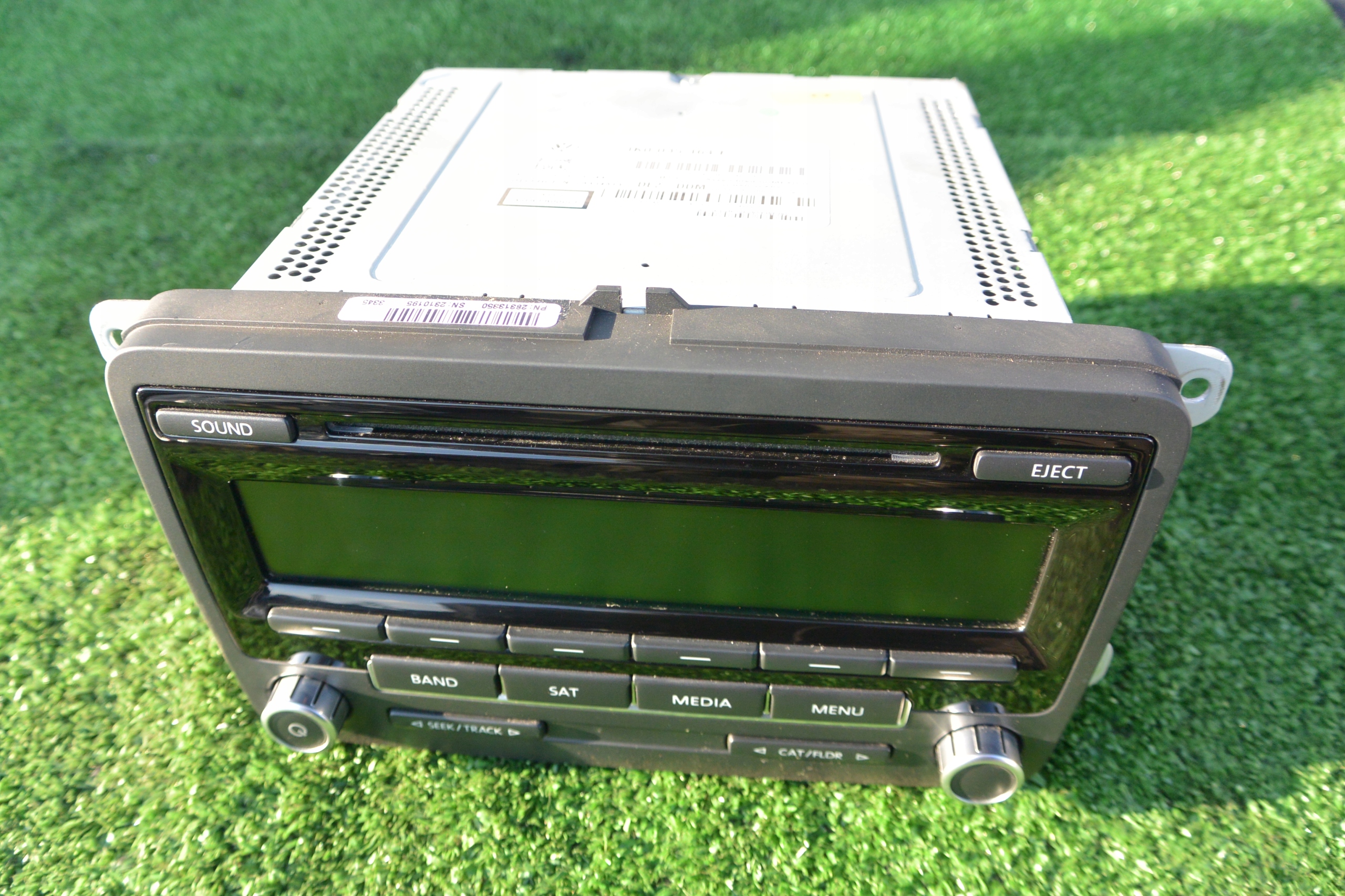 RADIO CD VW PASSAT B7 USA JETTA GOLF CC TIGUAN