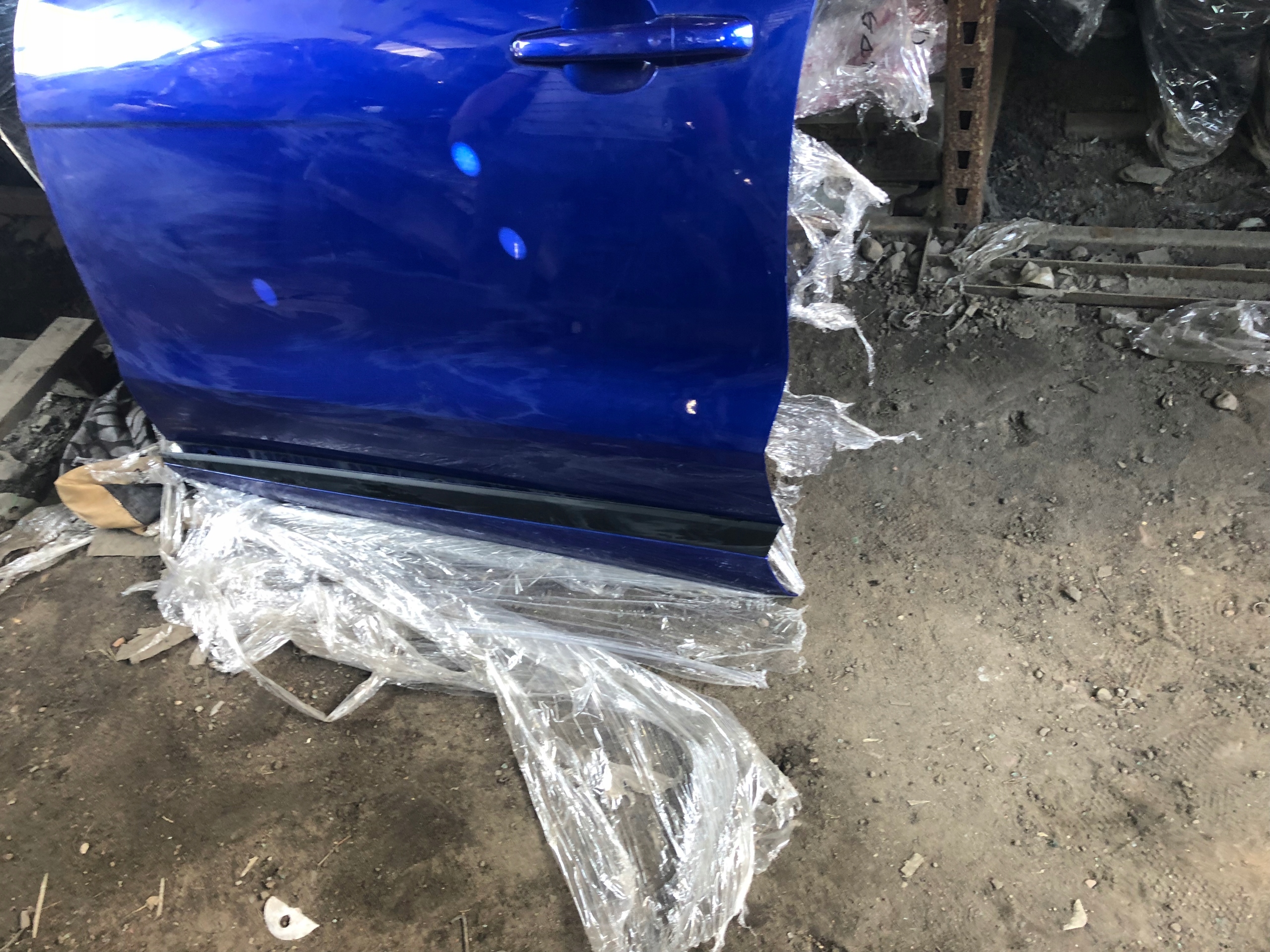 254580 - Jaguar F-Pace передні ліві двері