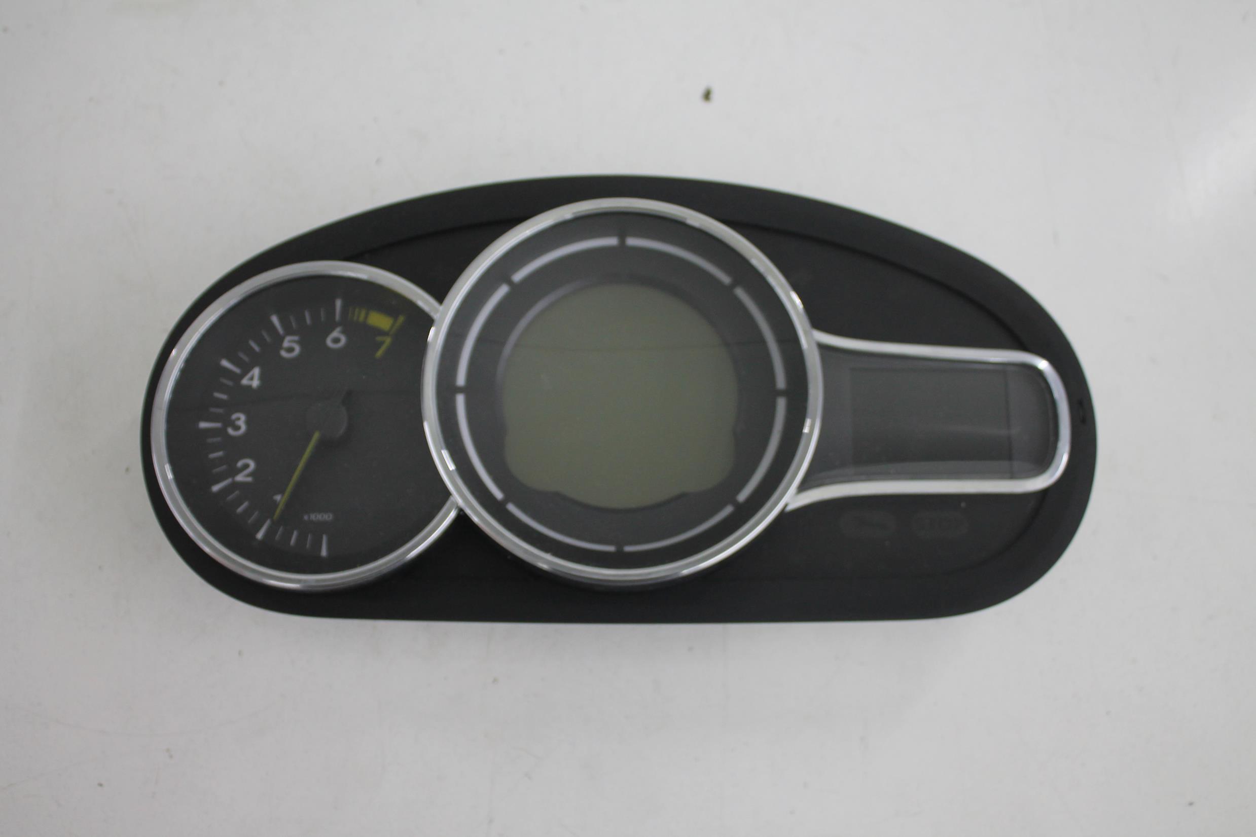 LICZNIK ZEGARY 248100342R RENAULT MEGANE III UK Typ samochodu Samochody osobowe