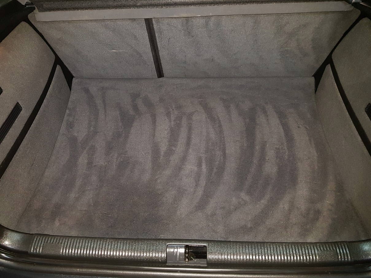 AUDI A3 8L LIFT 4дверний килим підлогу багажника