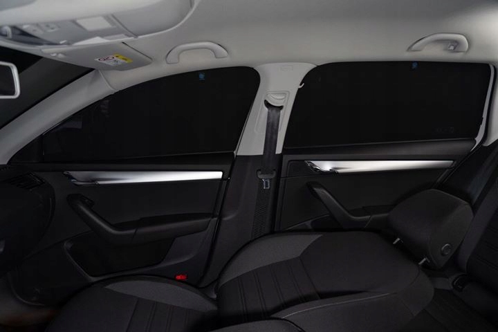 CURVES ON THE MAGNETS HYUNDAI TUCSON III 3 FROM 2015