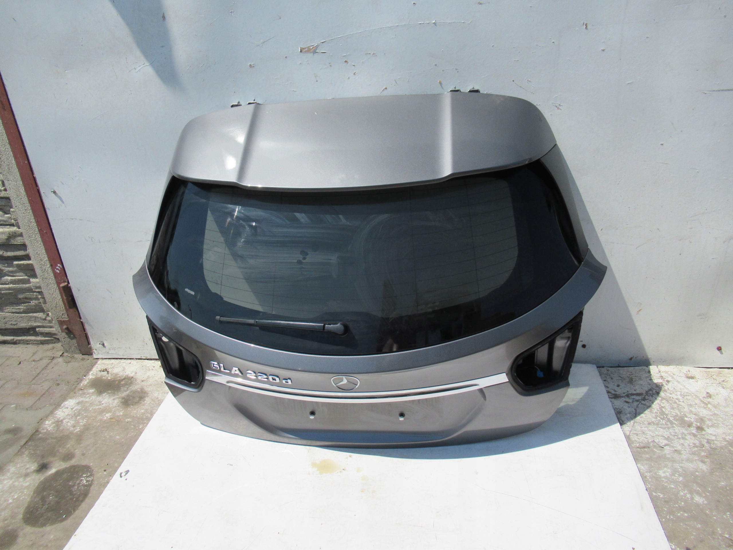 Klapa tył Mercedes W156 Lift 787