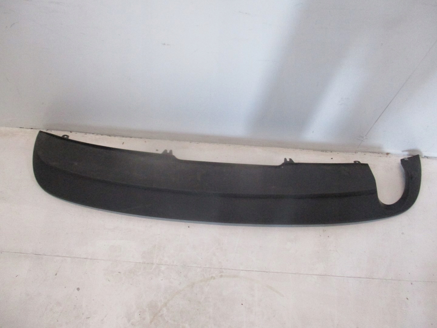 Спойлер бампера AUDI A4 8W0 8W0807521K