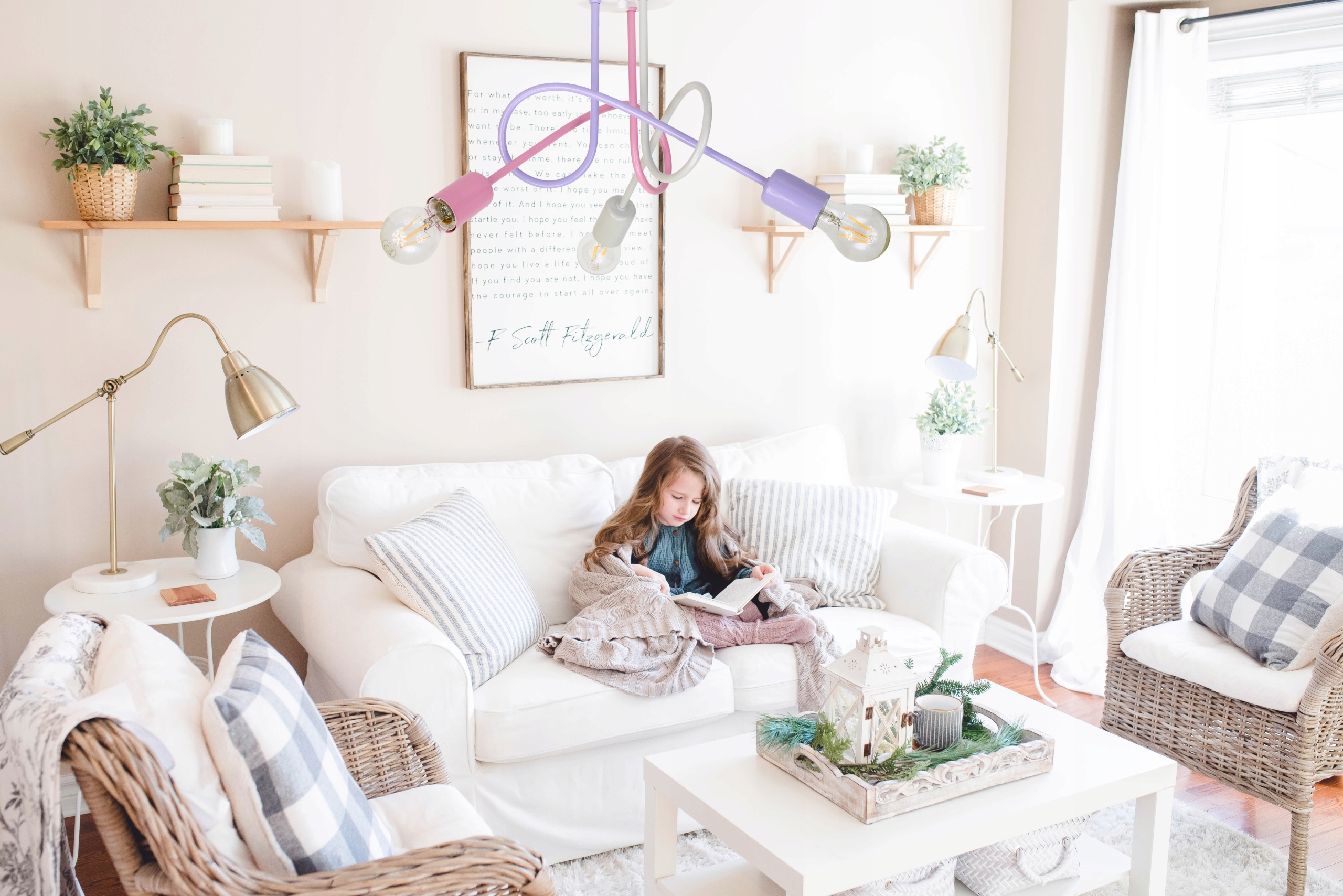 LAMPA SUFITOWA MULTIKOLOR ŻYRANDOL PASTELE EDISON Marka MODERNO