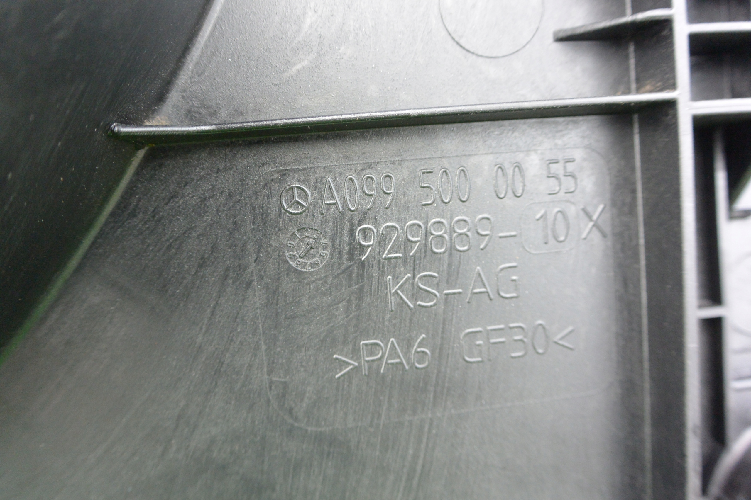 MERCEDES GLE GLS 166 CDI WENTYLATOR A0995000055 Producent części Mercedes-Benz OE