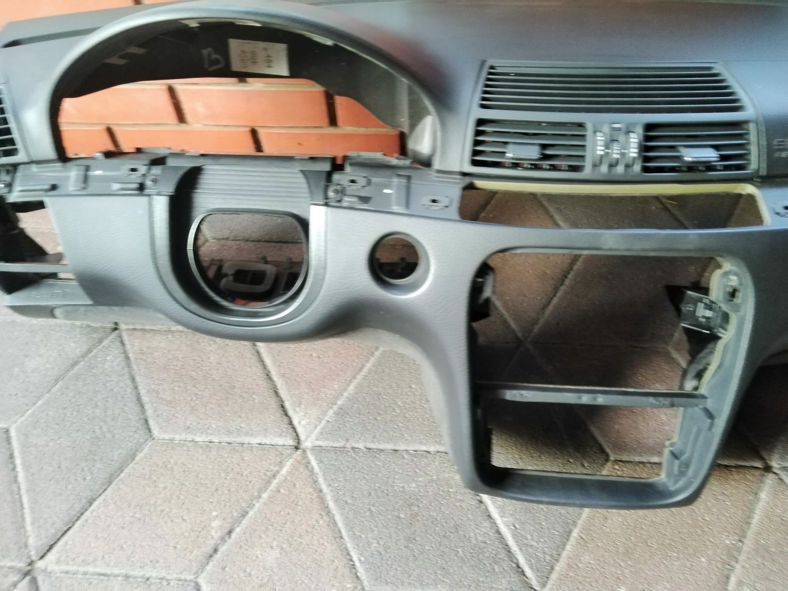 MERCEDES W220 консоль