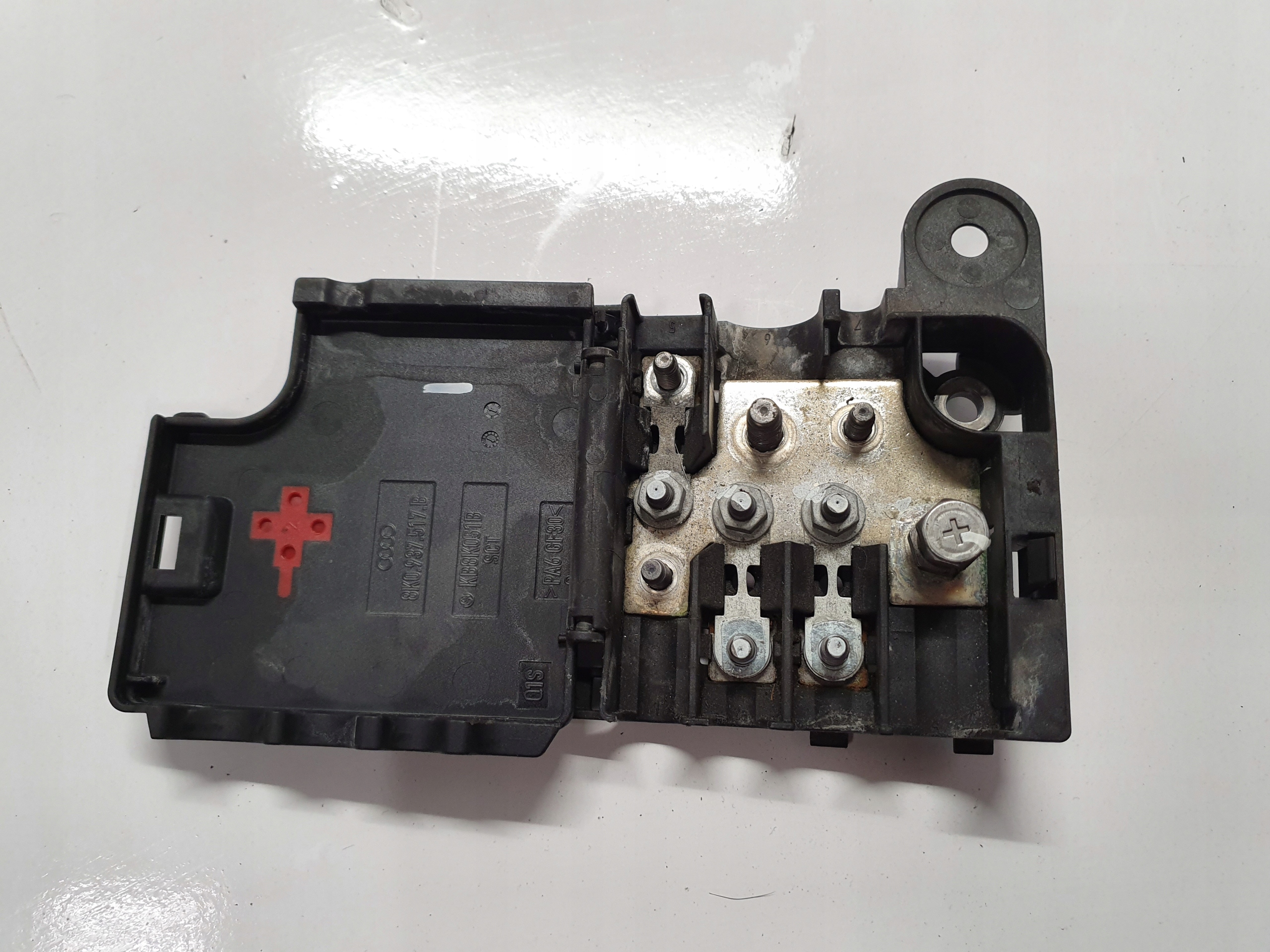 AUDI A4 B8 A5 8T LIFT ROZDZIELACZ PRĄDU 8K0937517B