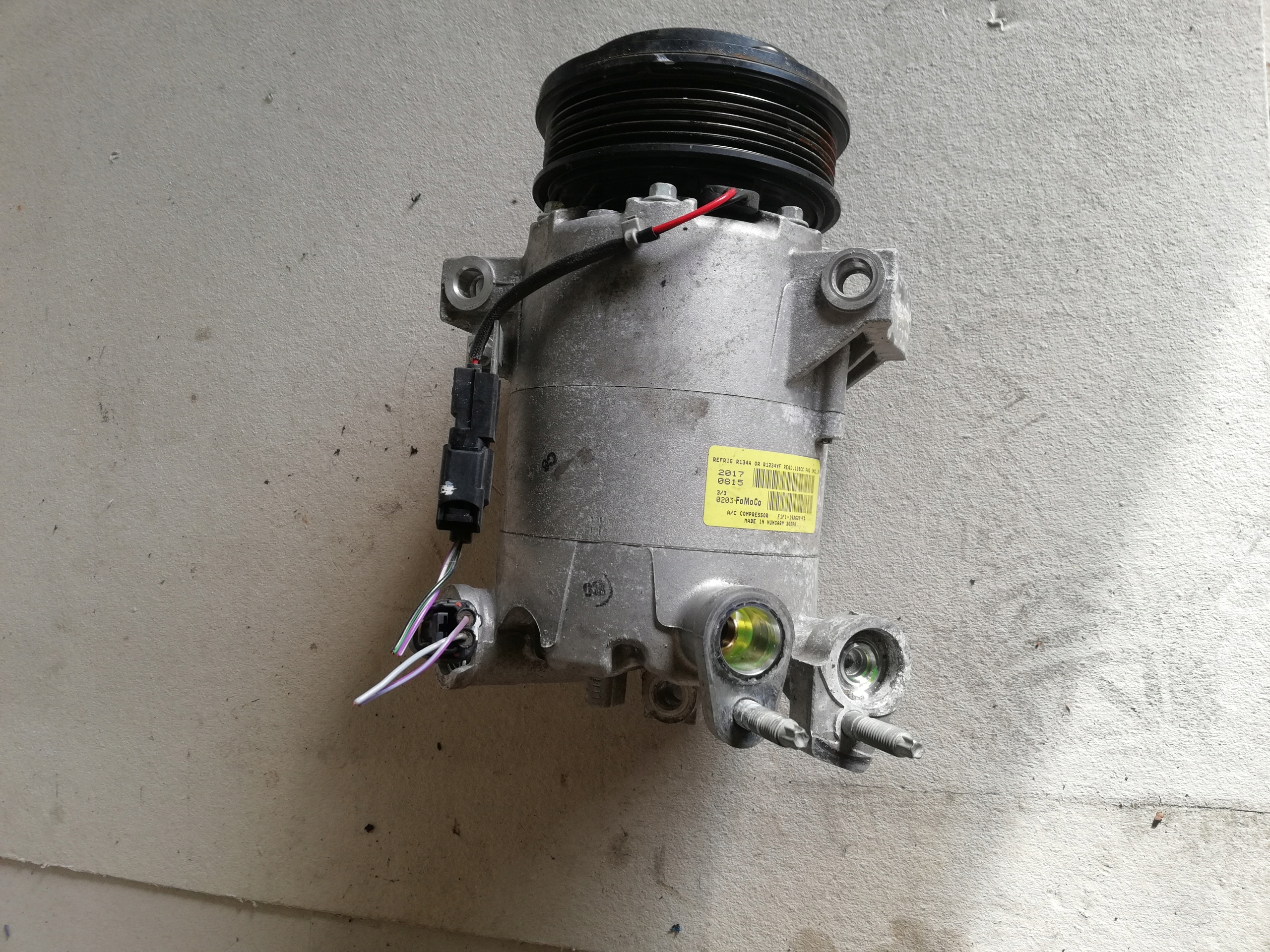 FORD FOCUS MK3 КОМПРЕССОР KLIMY F1F1-19D629-FD 1.0