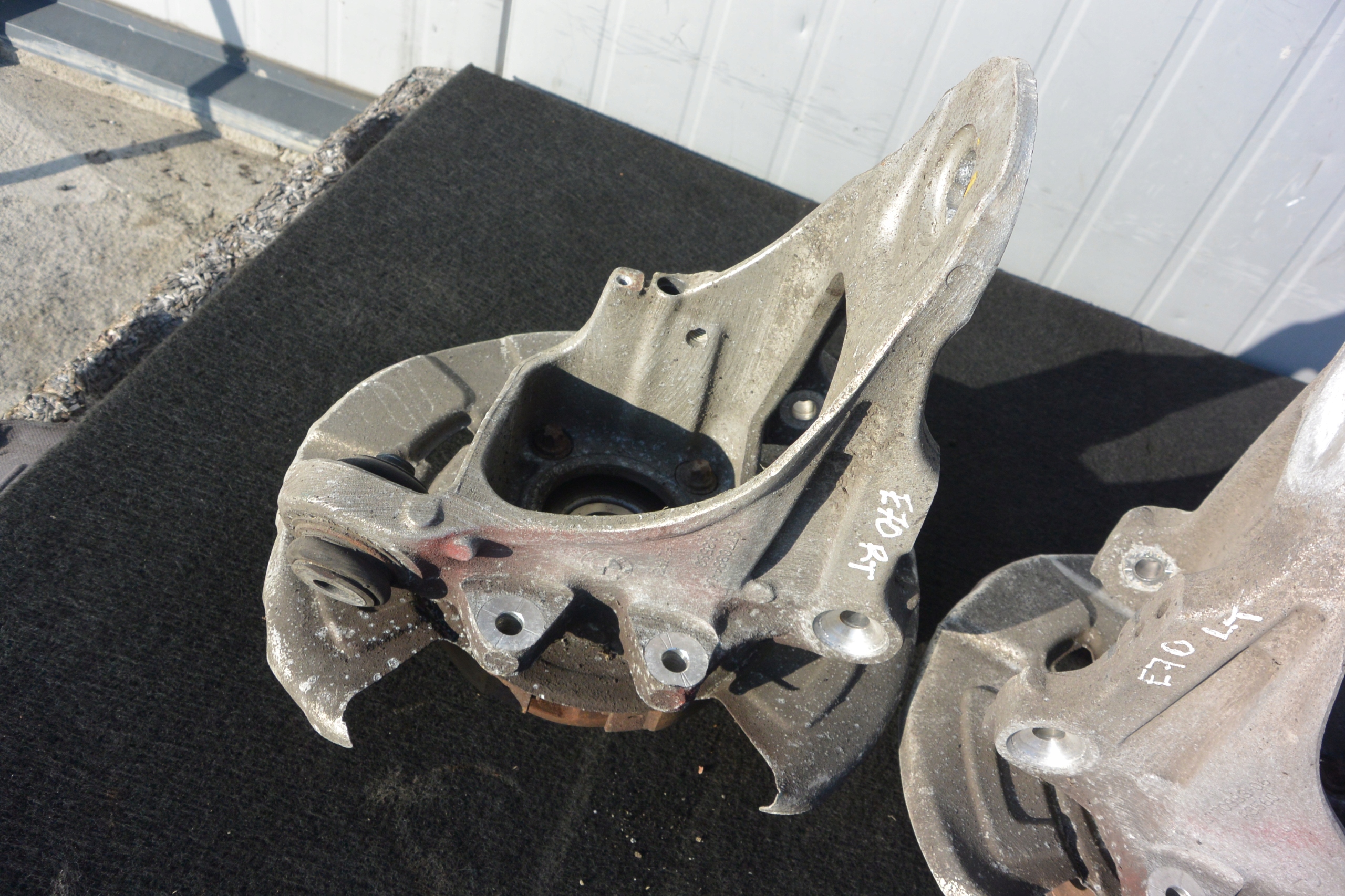 swing rear part left right BMW E70 E71 F15 F16