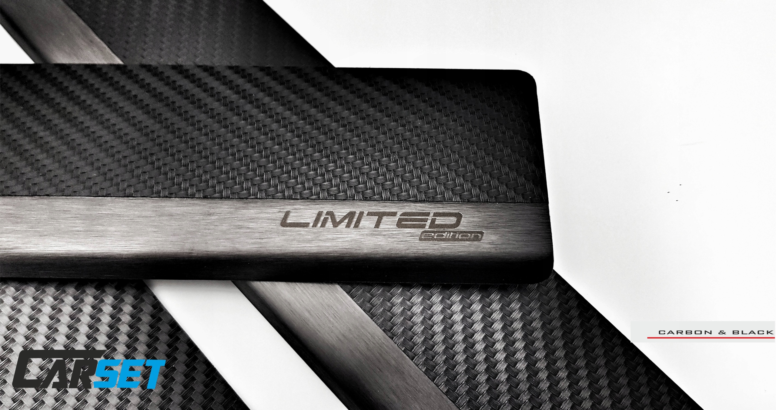 Toyota Rav-4 V 2019r nakładki progowe progi listwy