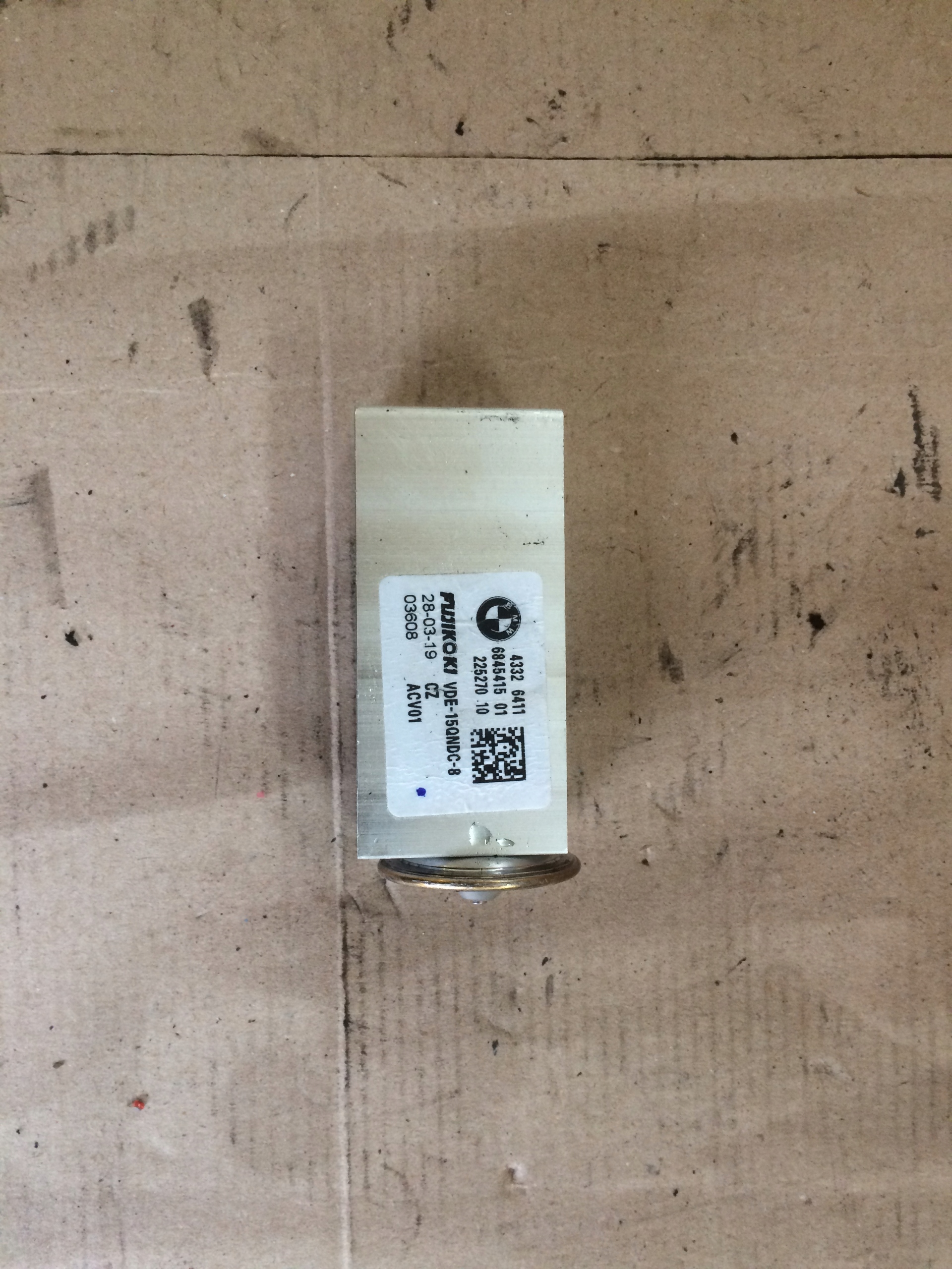 MINI COUNTRYMAN F60 ZAWÓR ROZPRĘŻNY 6845415