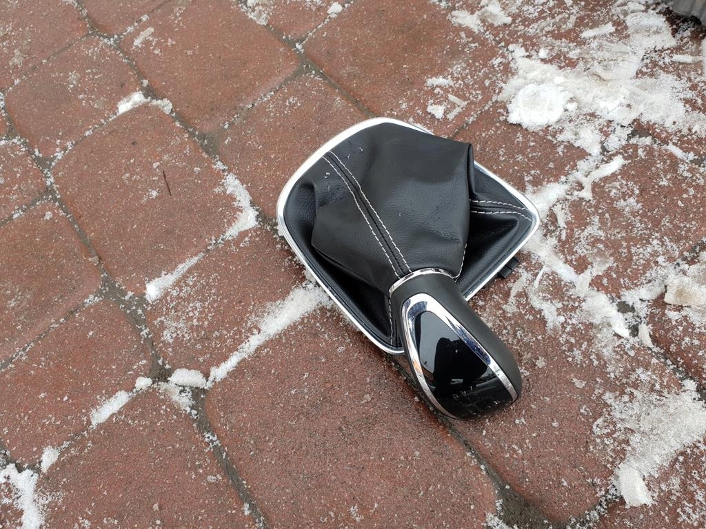 Ручка переключения передач Opel Astra K V 55501644