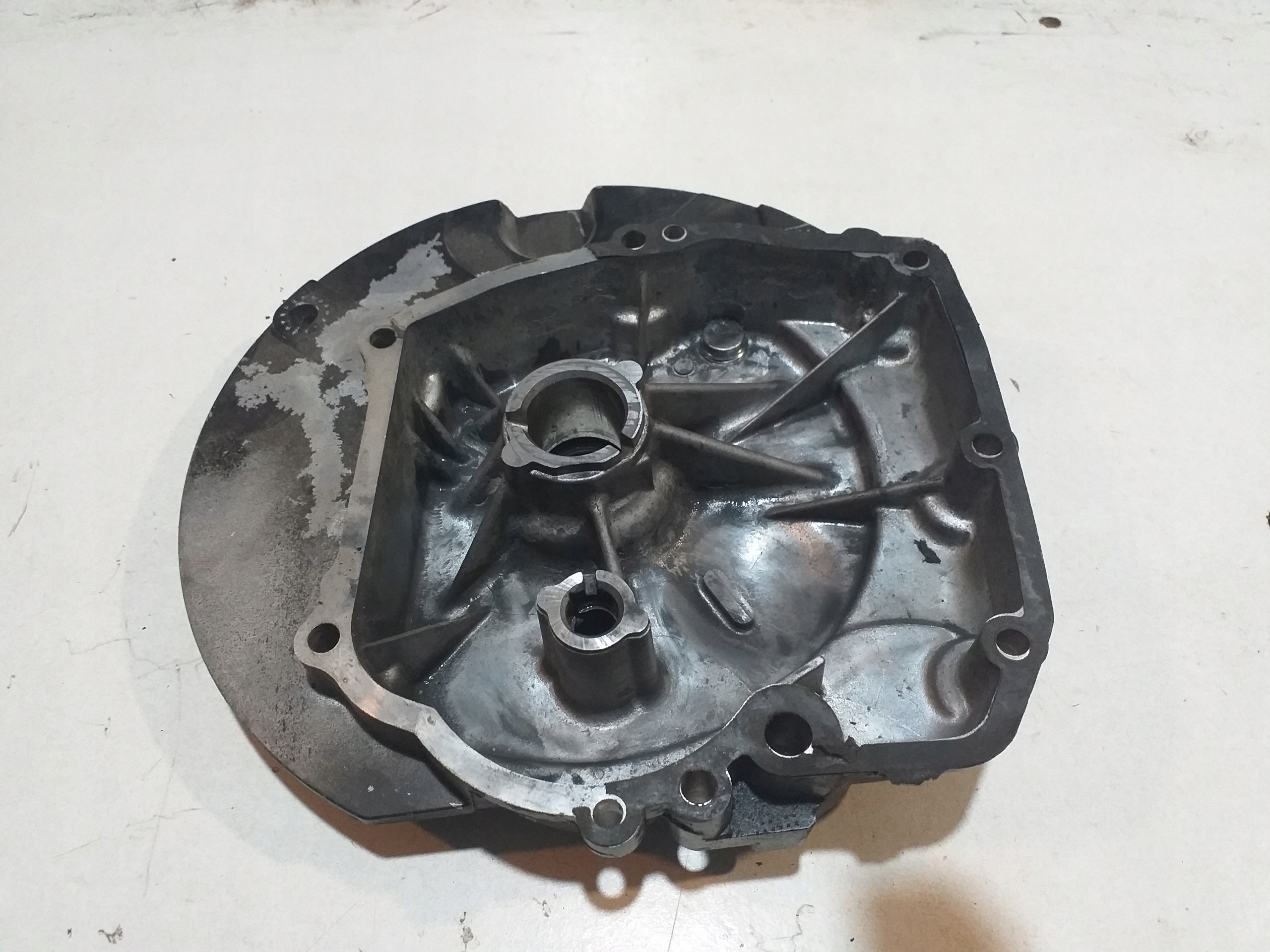 Miska olejowa briggs stratton 4-7km + uszczelka Typ uszczelka