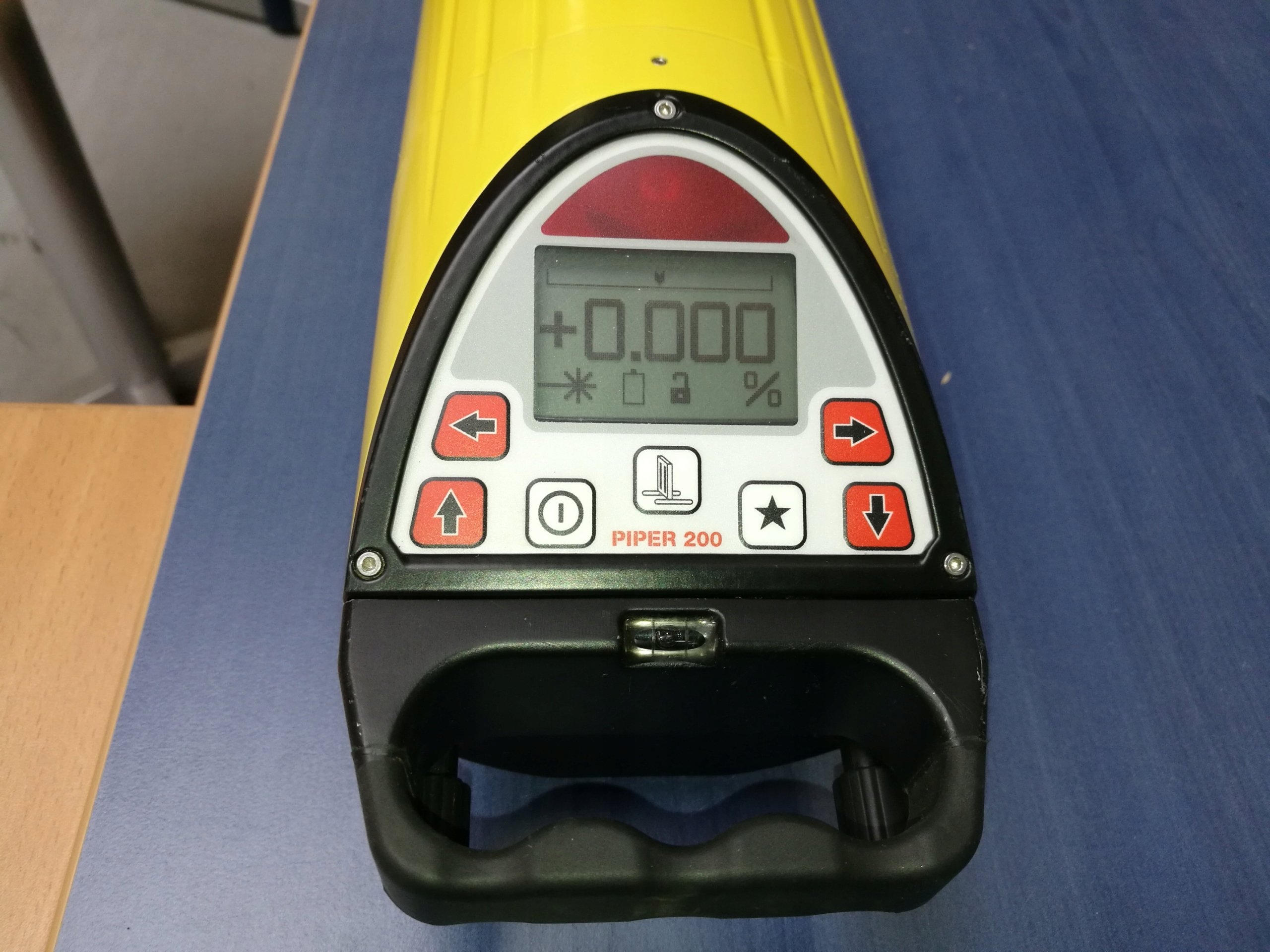 LASER RUROWY LEICA PIPER 200 DO UKŁADANIA RUR WAWA Przeznaczenie na zewnatrz