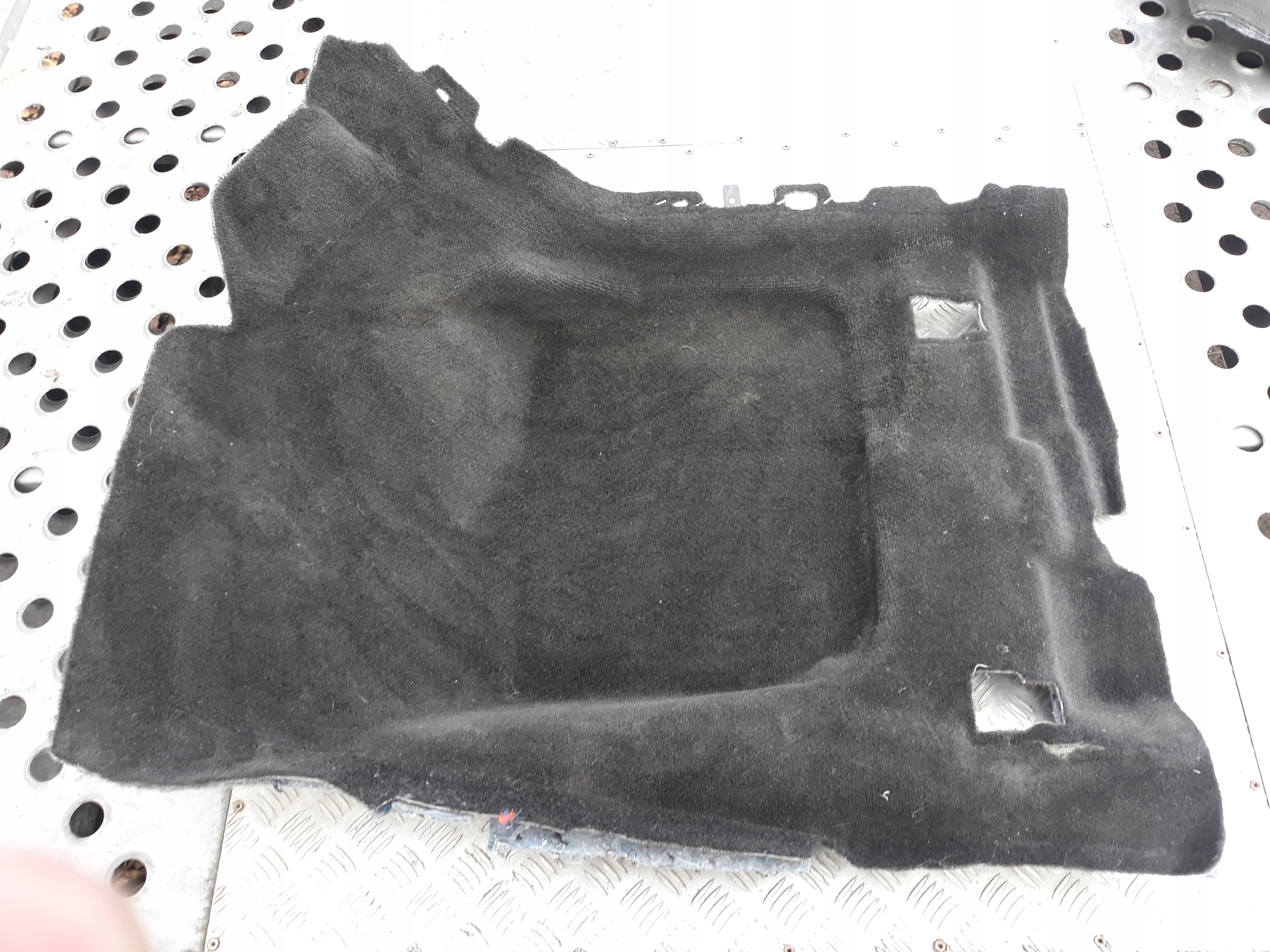 WYKŁADZINA DYWAN PRAWY PRZÓD FORD FUSION MK5