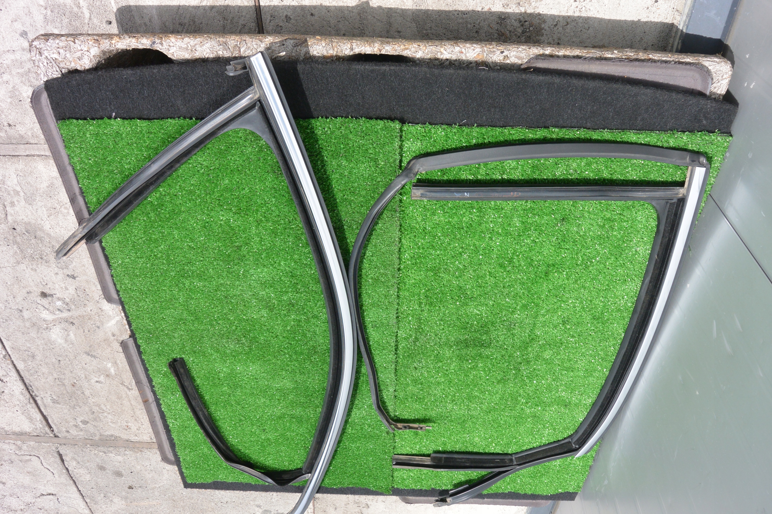 USZCZELKA DRZWI LISTWA CHROM VW PASSAT B7 USA Typ samochodu Samochody osobowe