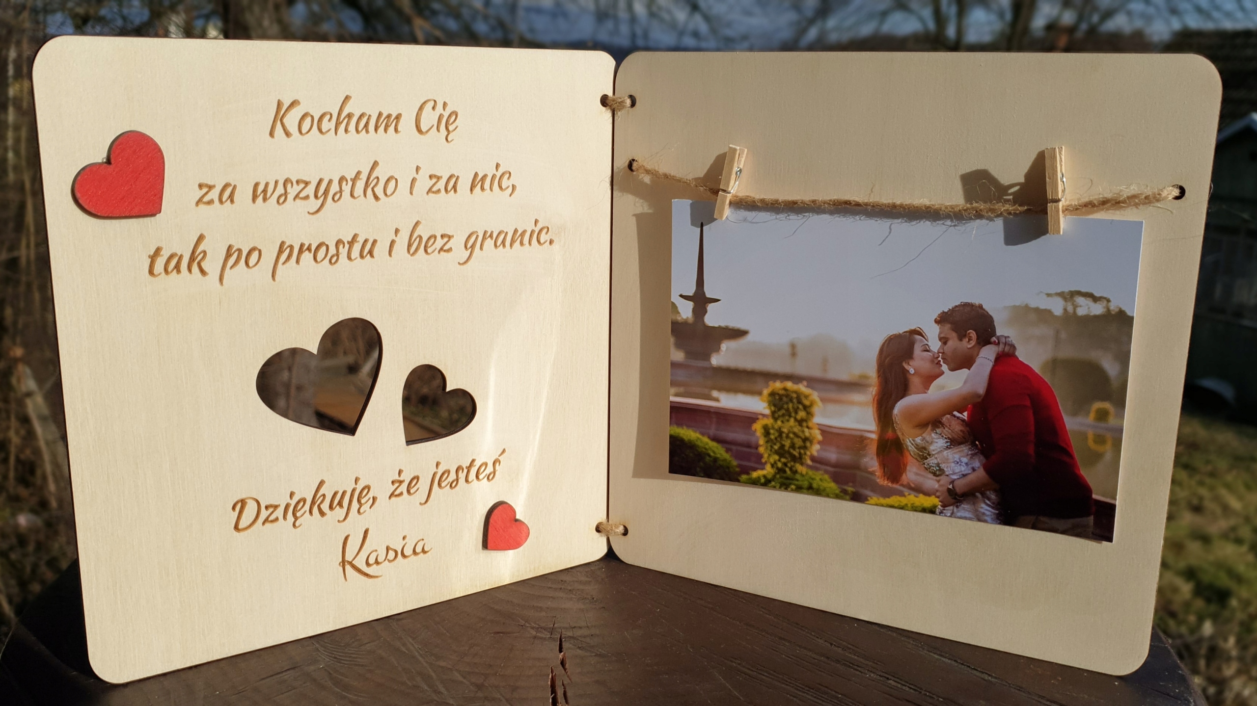 Stojąca ramka na zdjęcie z okazji Walentynek