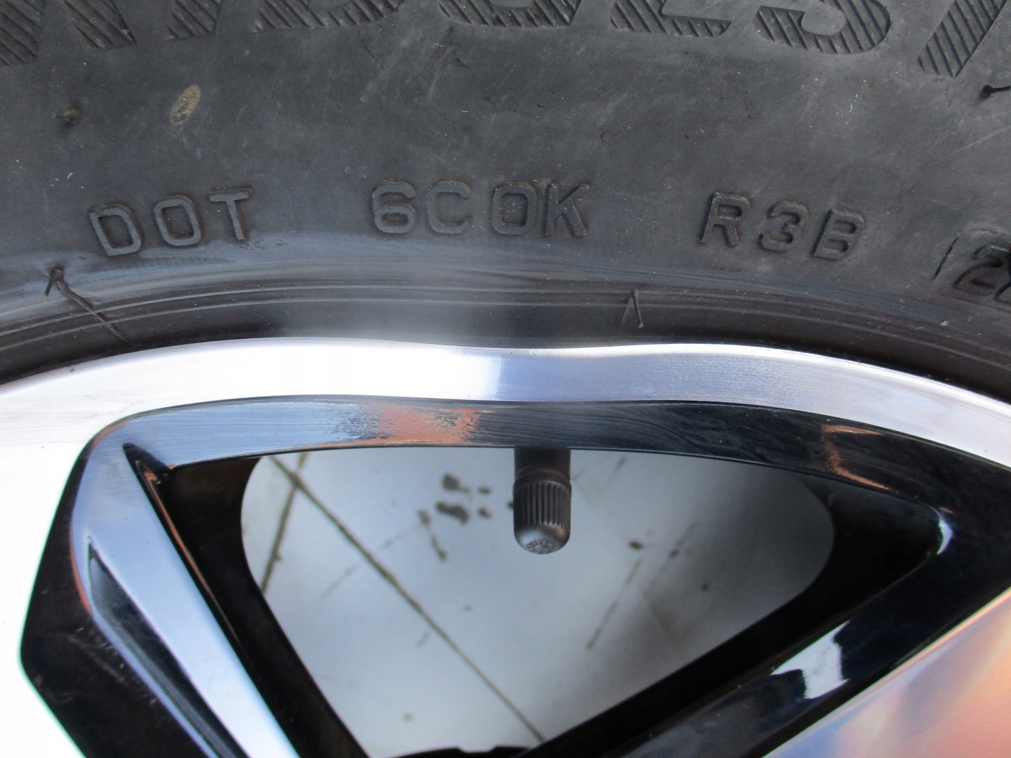 Koło koła ZAPASOWE VW POLO 2G0 R17 2G0601025AB Rodzaj felg Aluminiowe