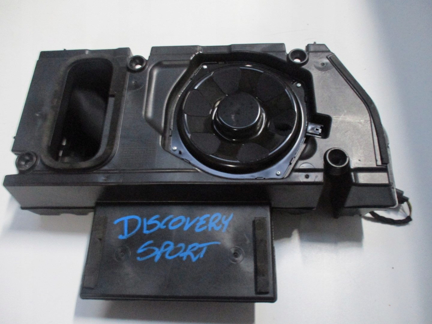 speaker SUBWOOFER DISCOVERY SPORT 43040742210