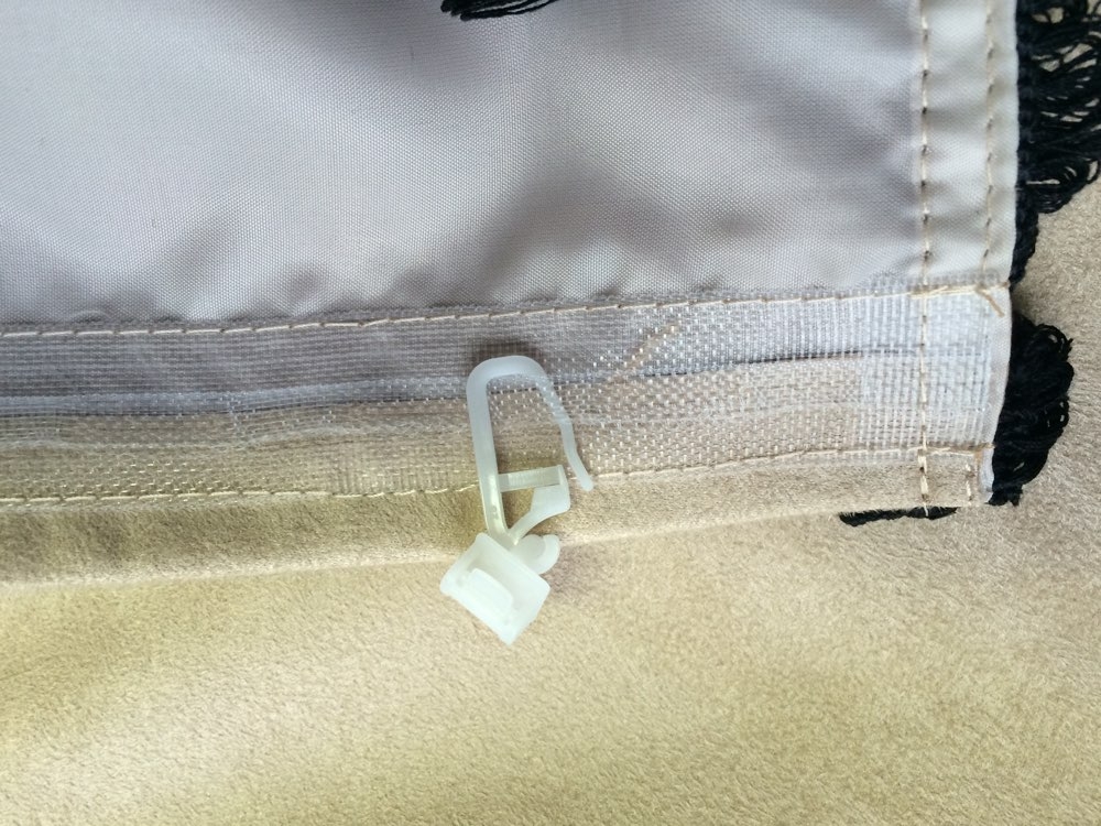 ZASLONY FIRANY TIR DAF XF105 XF106 SPACE CAB HAKI Weight with packaging 2 5 kg