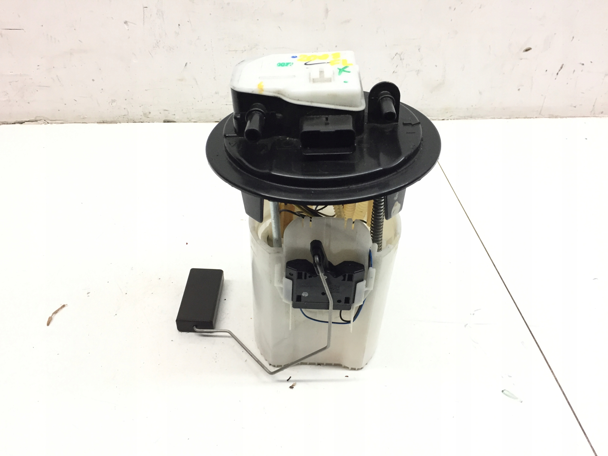 PEUGEOT 2008 1.6 BLUEHDI ПОПЛАВКОВЫЙ ТОПЛИВНЫЙ НАСОС