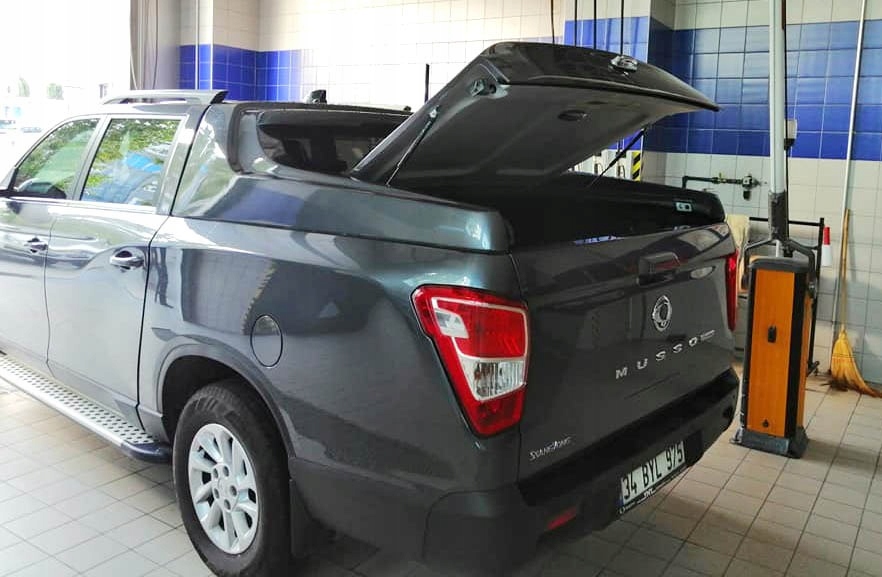 D930a8714a1d944ca4bc997569f7