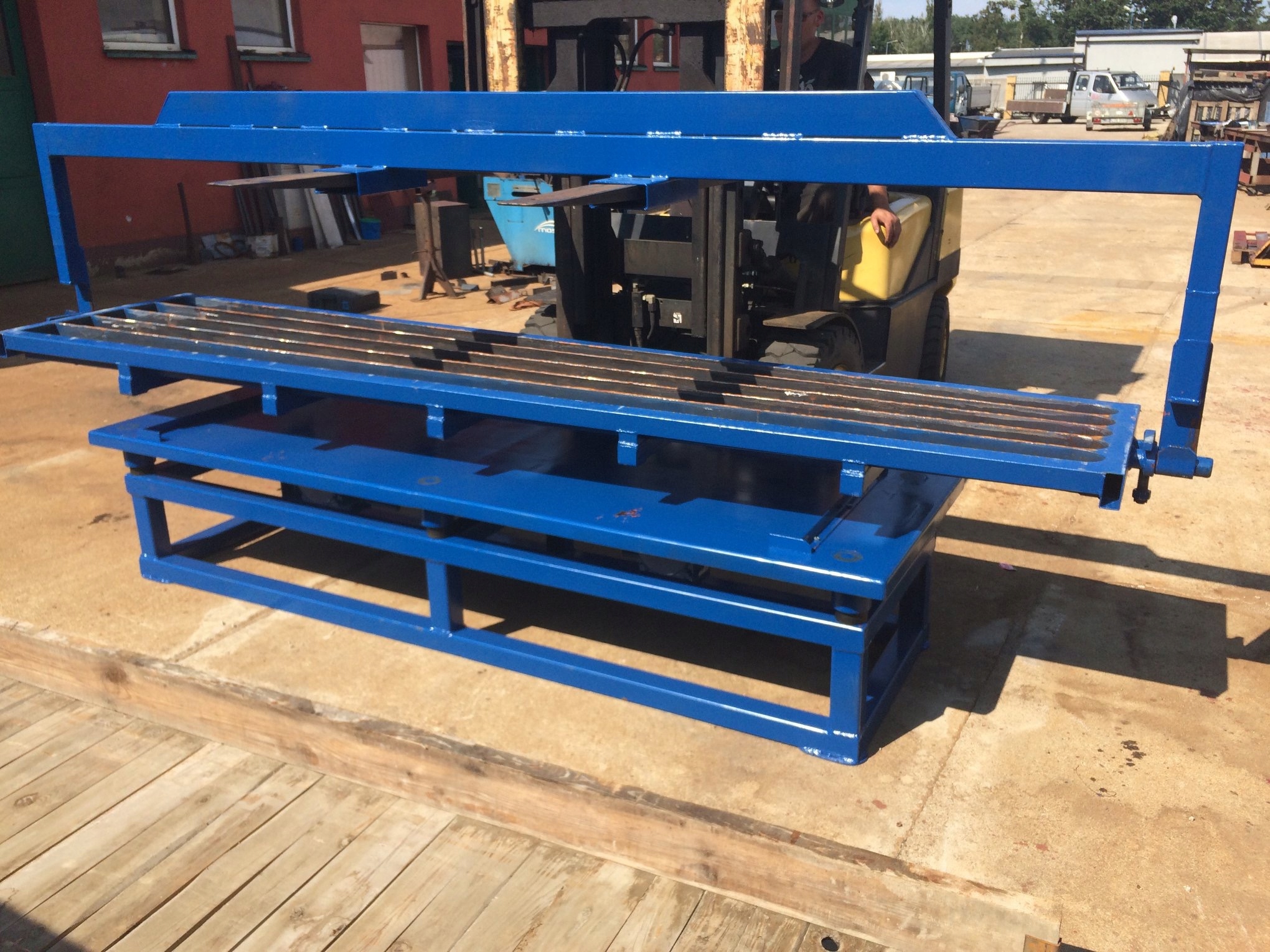 Forma stalowa do produkcji słupków do siatki 3,5 m Kod producenta Forma stalowa