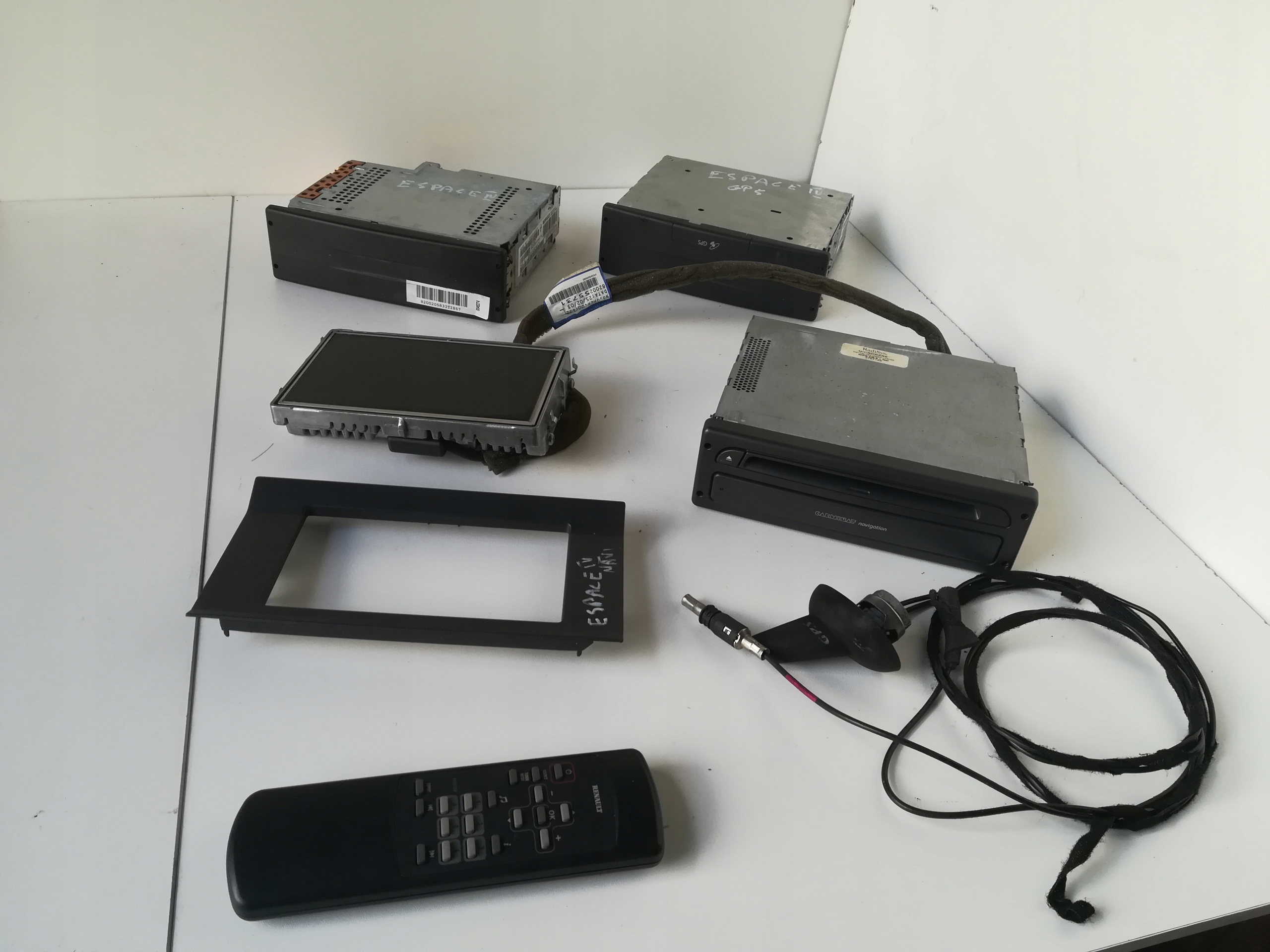 ZESTAW GPS ANTENA WYŚWIETLACZ RENAULT ESPACE IV