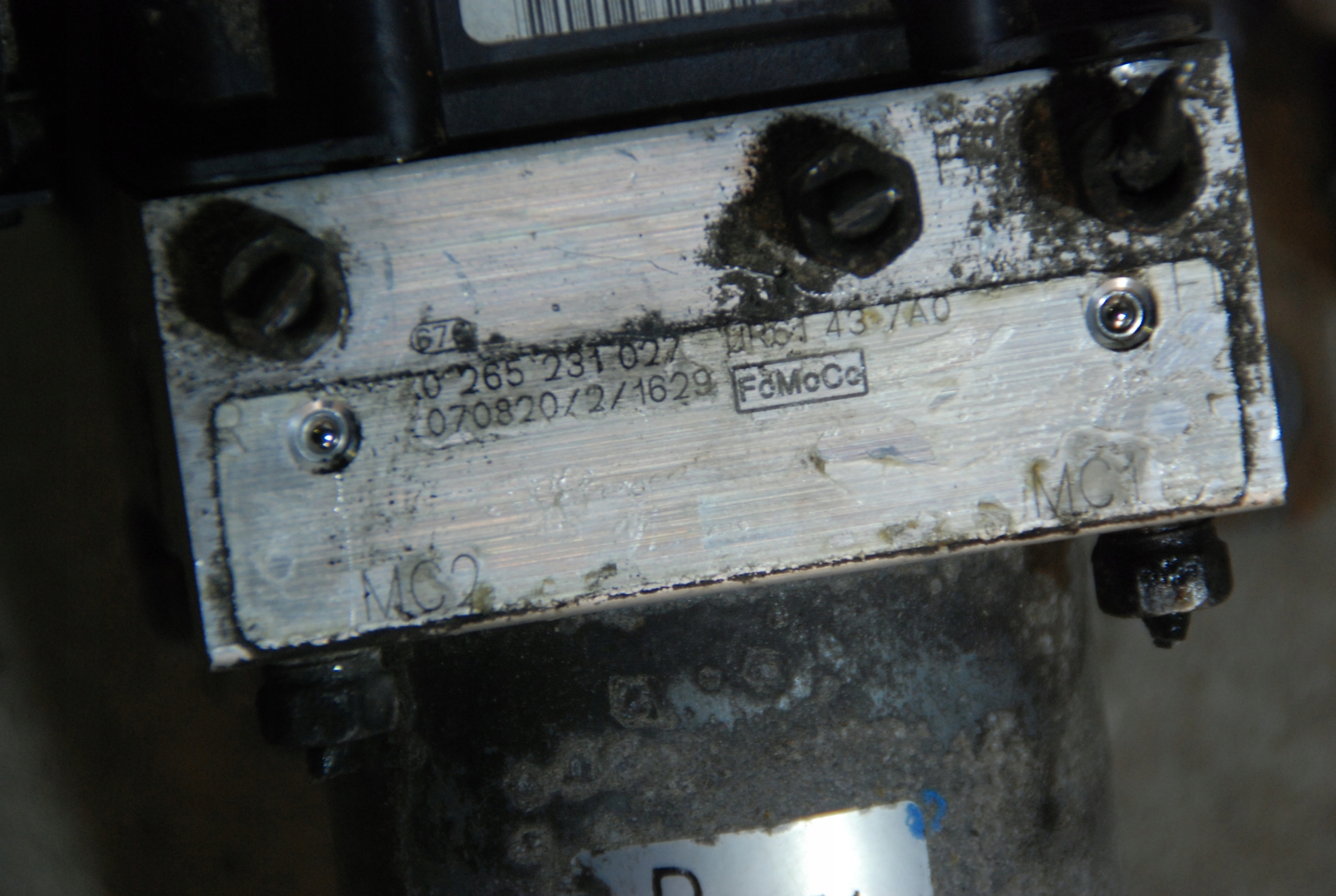 Ford OE 0265231027 насос abs