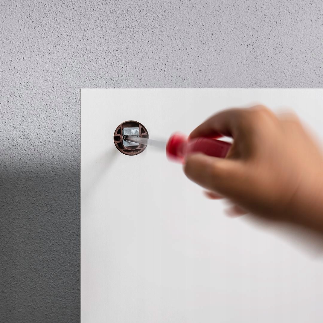 Białe lustro z półkami do łazienki 80/50 LED Kształt prostokąt