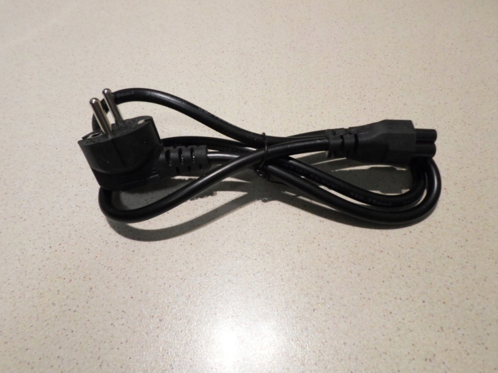 

Kabel Zasilający Koniczynka 1M