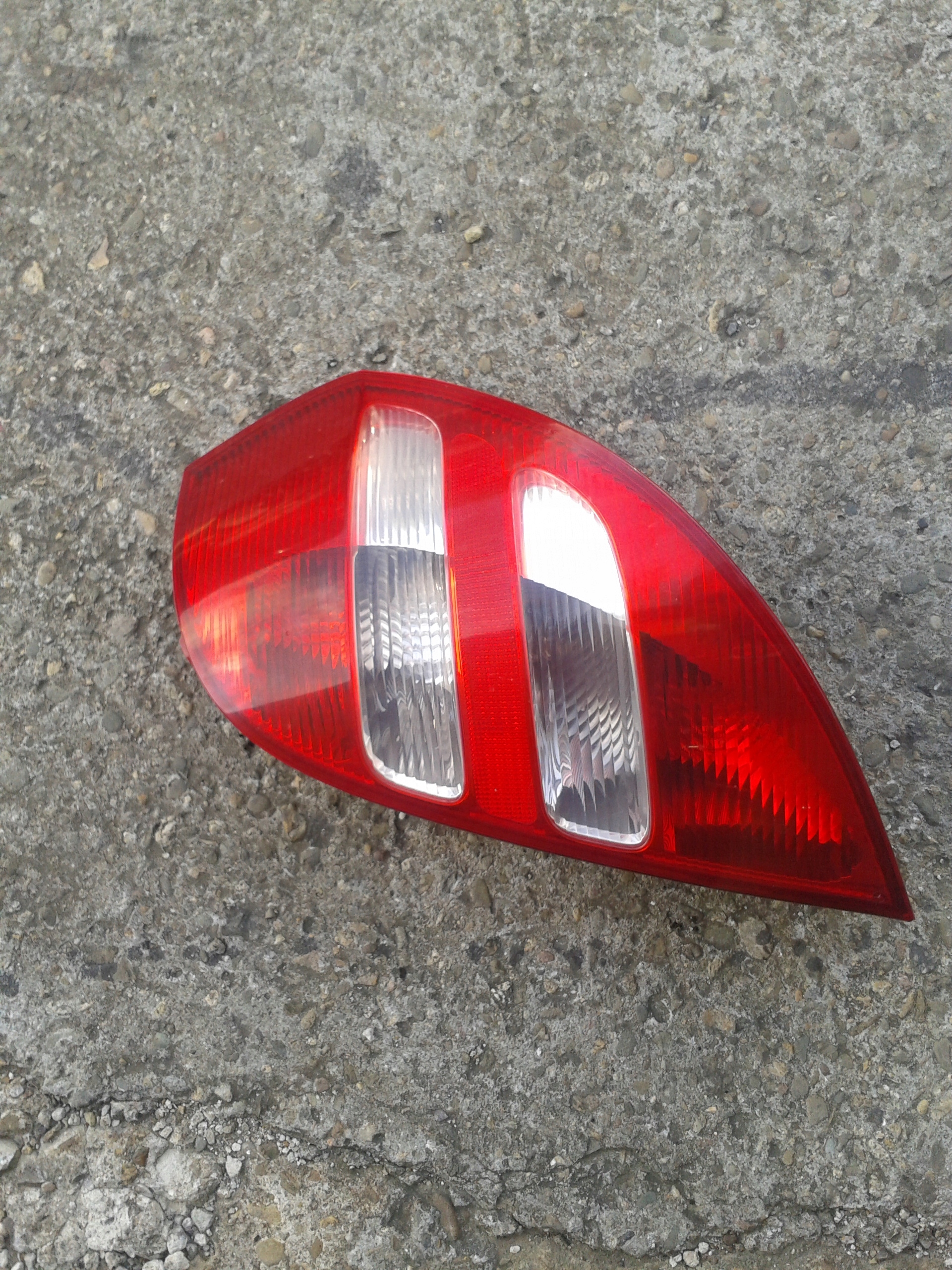 Задній правий ліхтар MERCEDES A-Class w169 Європа