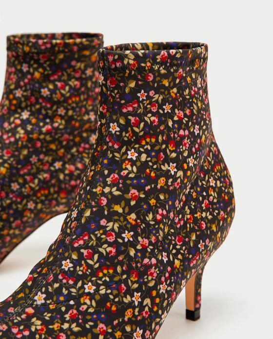 BUTY DAMSKIE ZARA BOTKi kwiaty r.40 okazja! EAN (GTIN) 15101201202407