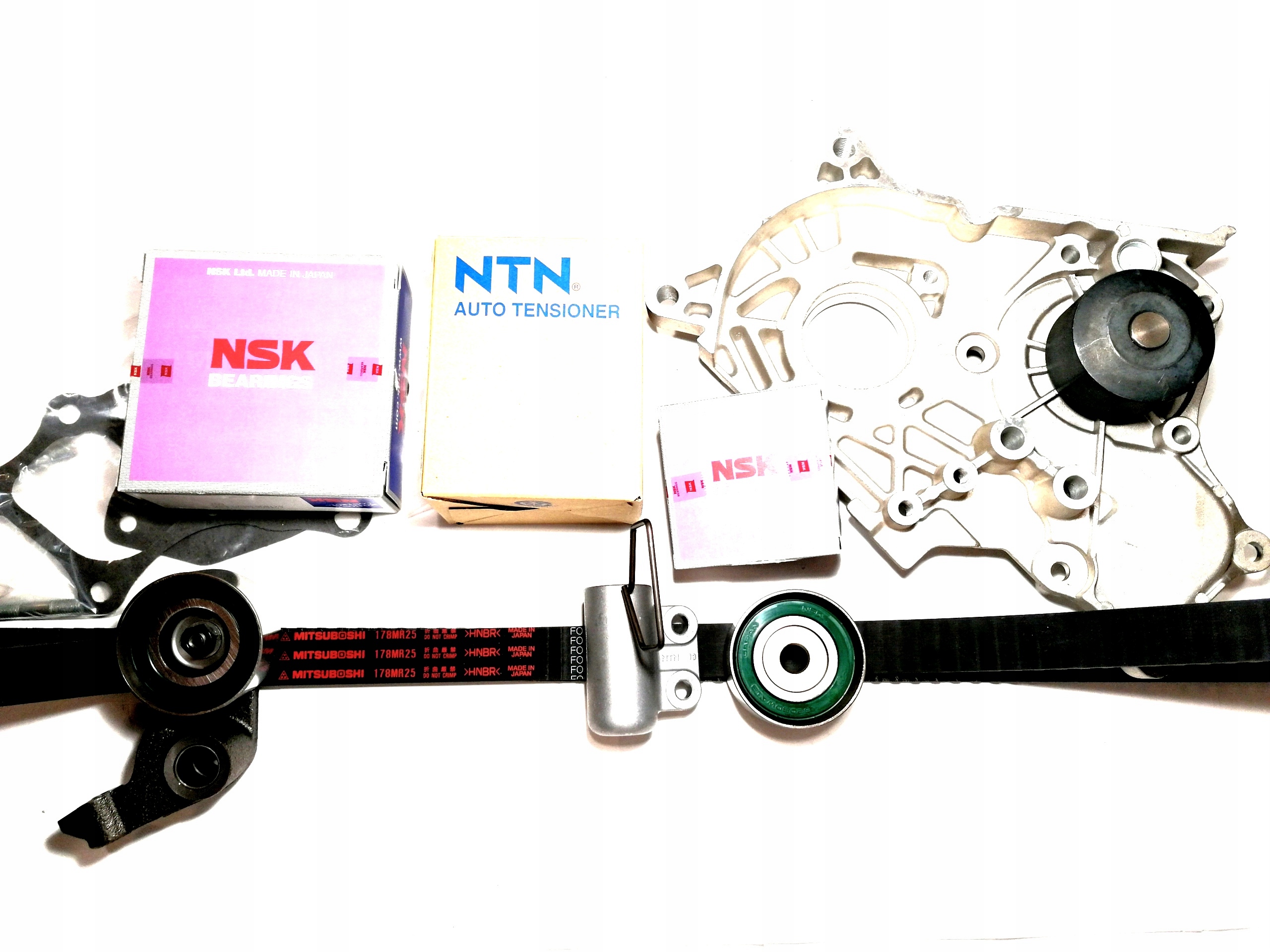 1002006 - РАСПРЕДВАЛ + НАСОС TOYOTA AVENSIS COROLLA D4D 03-