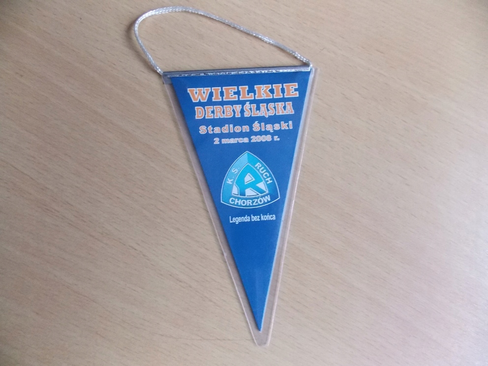 Unikatowy proporczyk Derby Śląska 2008