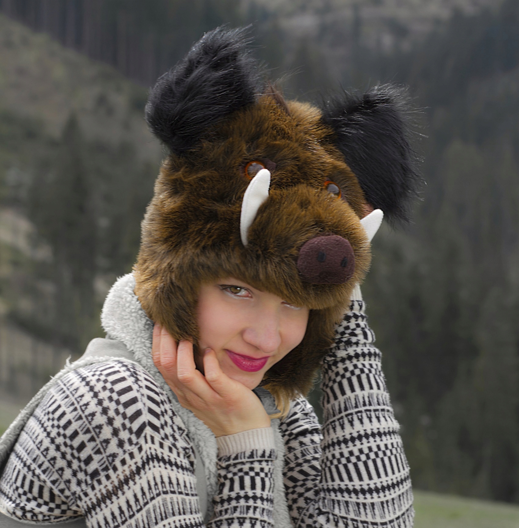 Czapka zimowa zwierzak DZIK - XL Cechy dodatkowe brak