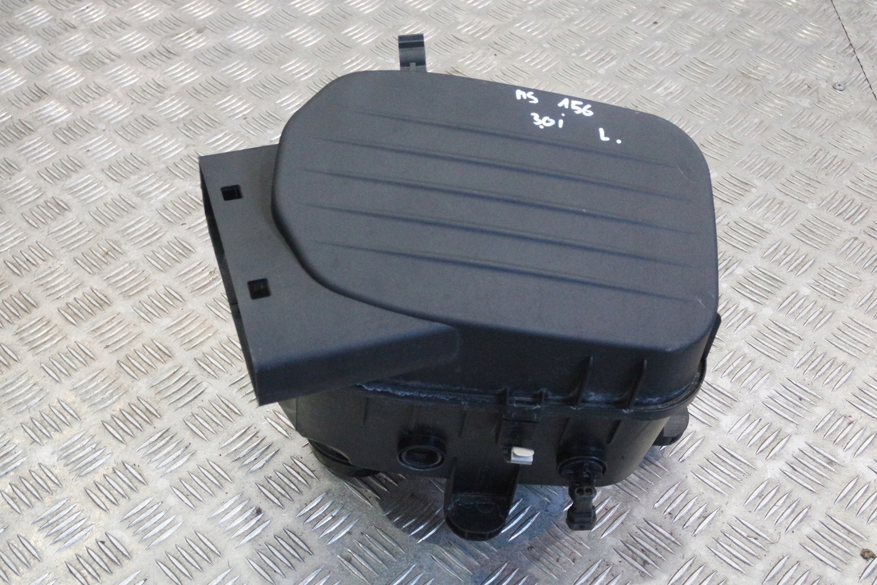 670038727 - КОРПУС ФИЛЬТРА L MASERATI QUATTROPORTE VI 3. 0V6