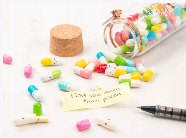 

Love Pills Pigułki Miłości i Walentynki