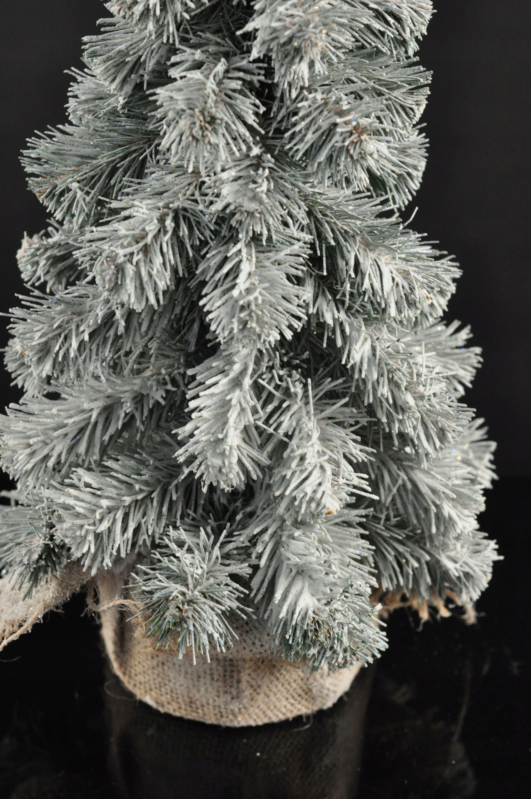 CHOINKA ŚWIERK SZRONIONA 30 CM Wysokość maksymalna 30 cm