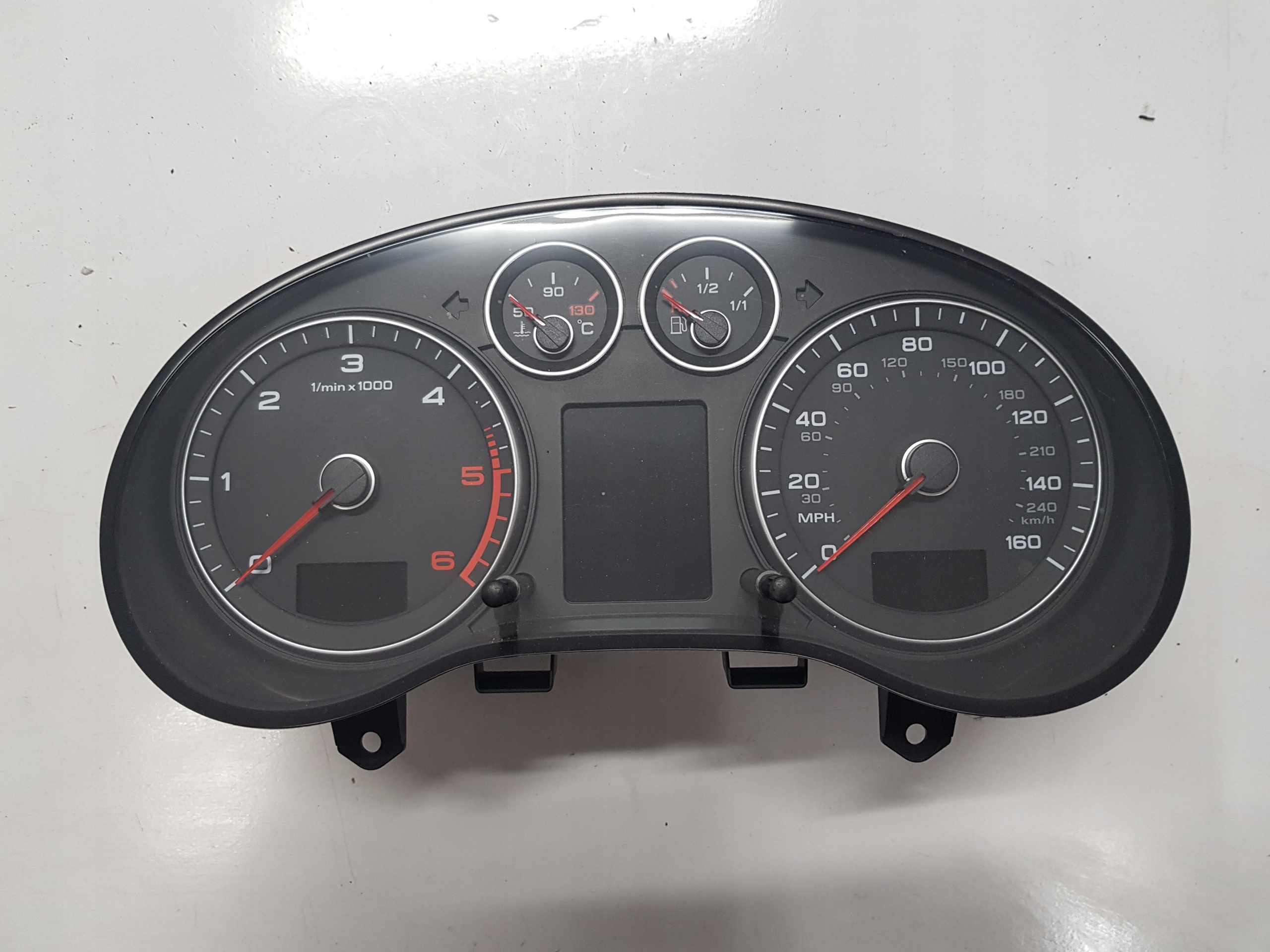 AUDI A3 8P ліфт лічильник таймер 1.9 TDI 8P0920950J